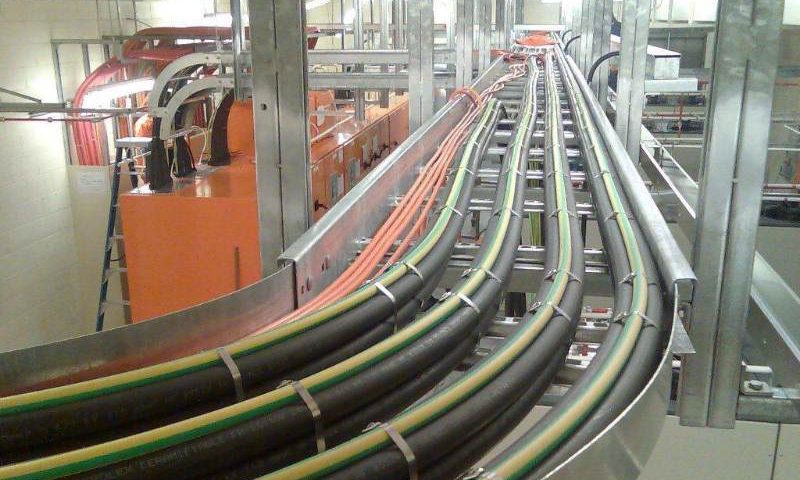 Slider cable ladder