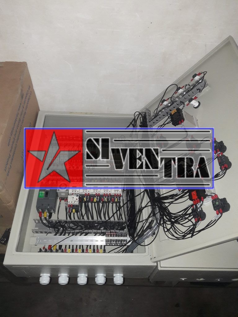 Box panel